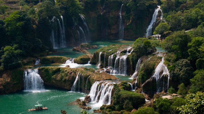 Ban_Gioc_-_Detian_Falls2