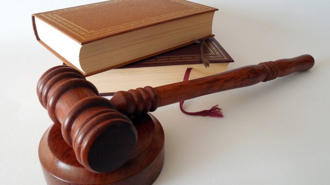 Les Solutions Légales pour les Conflits de Voisinage avec un Avocat Les Solutions Légales pour les Conflits de Voisinage avec un Avocat
